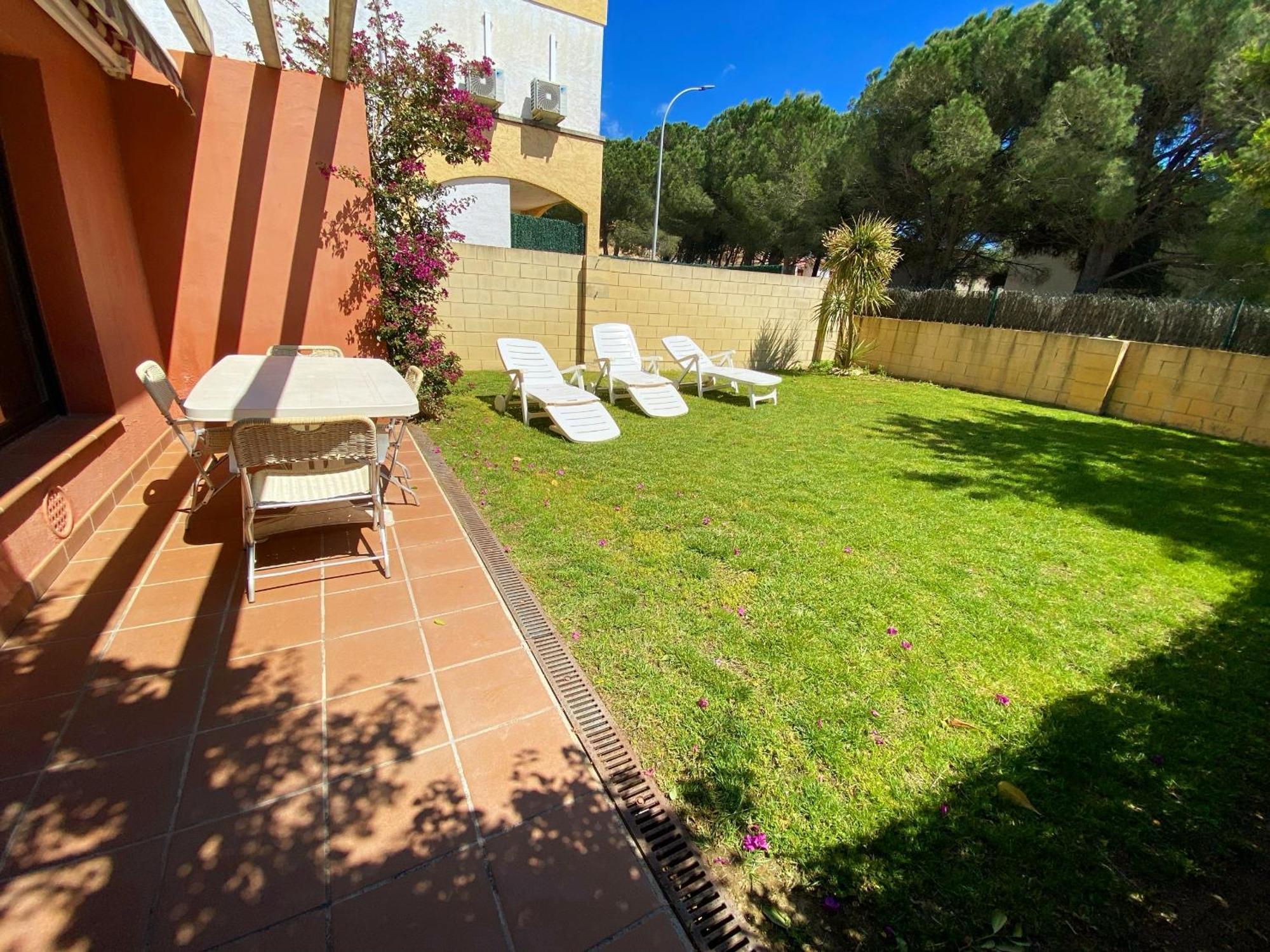 Casa l'Escala, piscina comuntària i jardí privat Vila Exterior foto